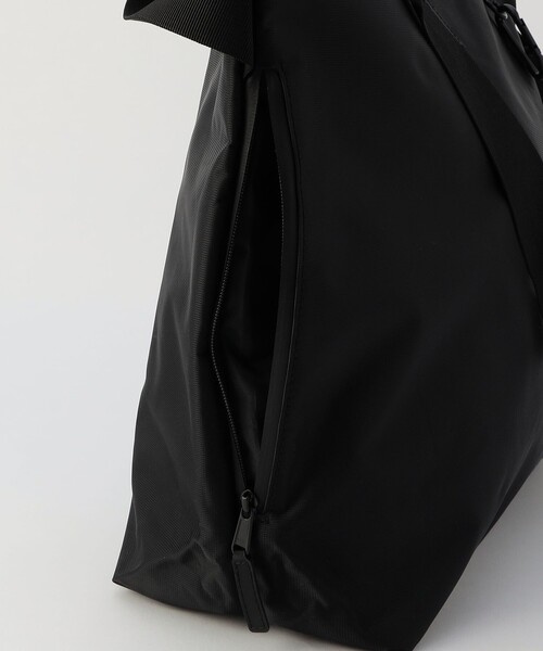NOLLEY'S LIGHT(ノーリーズライト)の「【ADAM PATEK】 water repellent nylon shoulder big bag(ショルダーバッグ・メンズ・ブラック/オリーブ・FREE)」の11枚目の写真
