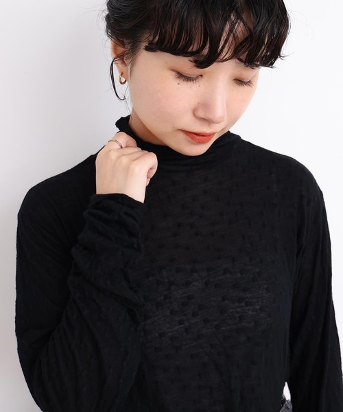 l'atelier du savon(アトリエドサボン)の「_透けてるドット タートルインナー(Tシャツ/カットソー・レディース・ブラック/オフホワイト・FREE)」の15枚目の写真