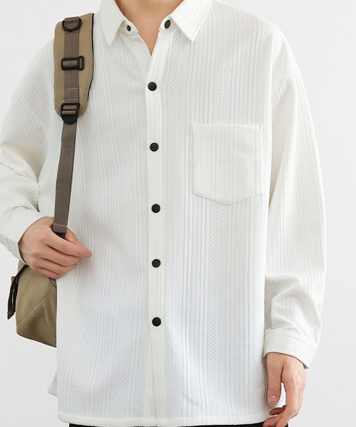 aimoha(アイモハ)の「ジェガードニットシャツジャケット/Jegard knit shirt jacket(その他アウター・メンズ・ホワイト/ブラック・X-LARGE/XXX-LARGE/XX-LARGE)」の5枚目の写真