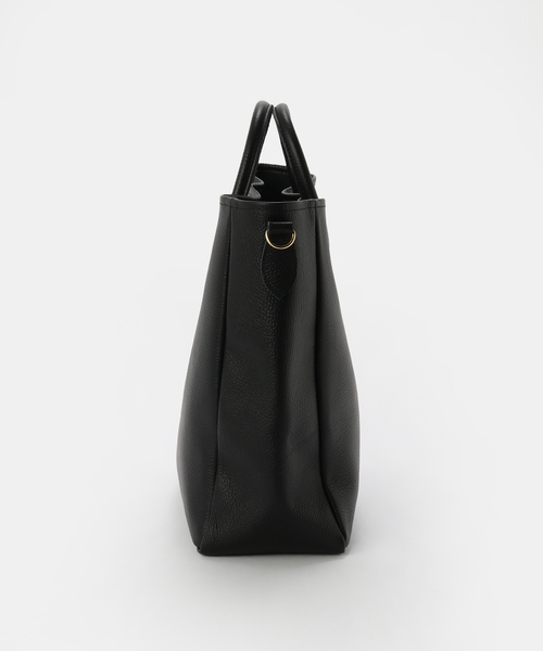 OUTDOOR PRODUCTS（アウトドアプロダクツ）の「YOUNG&OLSEN EMBOSSED LEATHER D TOTE M（ショルダーバッグ・レディース・ブラック/ベージュ・FREE）」の3枚目の写真