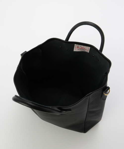 OUTDOOR PRODUCTS（アウトドアプロダクツ）の「YOUNG&OLSEN EMBOSSED LEATHER D TOTE M（ショルダーバッグ・レディース・ブラック/ベージュ・FREE）」の6枚目の写真
