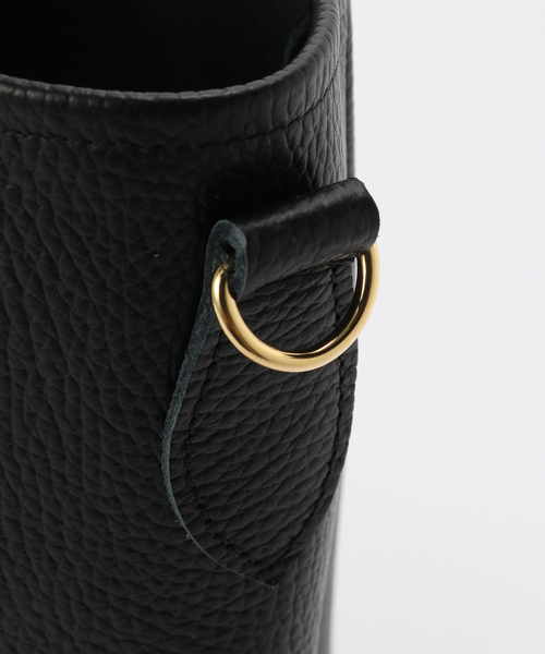 OUTDOOR PRODUCTS（アウトドアプロダクツ）の「YOUNG&OLSEN EMBOSSED LEATHER D TOTE M（ショルダーバッグ・レディース・ブラック/ベージュ・FREE）」の8枚目の写真