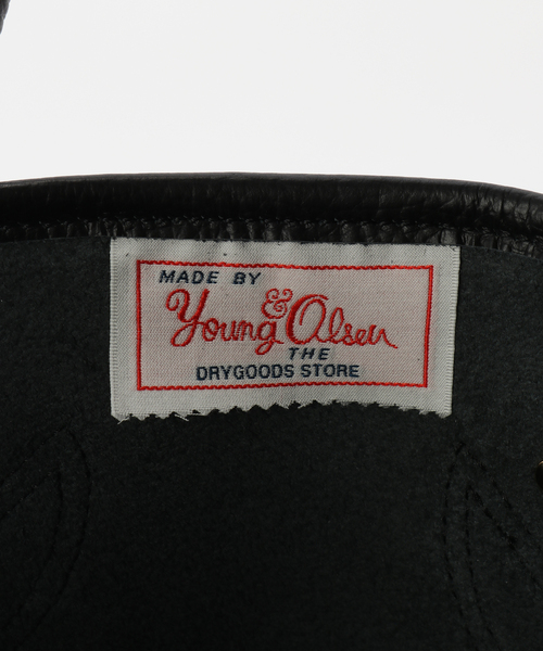 OUTDOOR PRODUCTS（アウトドアプロダクツ）の「YOUNG&OLSEN EMBOSSED LEATHER D TOTE M（ショルダーバッグ・レディース・ブラック/ベージュ・FREE）」の10枚目の写真