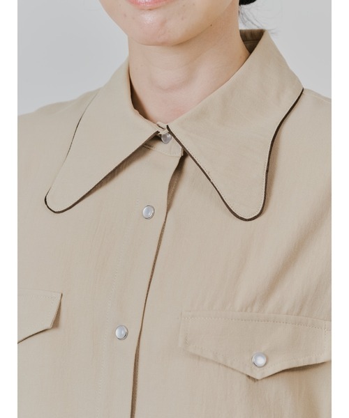 TEVALT（ヴァレット）の「バタフライカラーウエスタンライクシャツ（シャツ/ブラウス・レディース・グリーン/チャコール/ベージュ・38）」の18枚目の写真