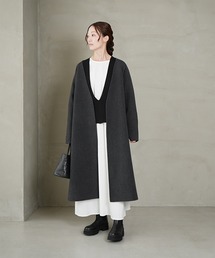 solamonat poche（ソラモナポッシェ）の「ソフトメルトン Ｖネックコート（ノーカラーコート）」