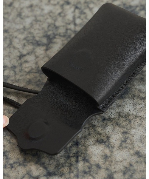 anuke（アンヌーク）の「2way Multi Case（ショルダーバッグ）」 - WEAR