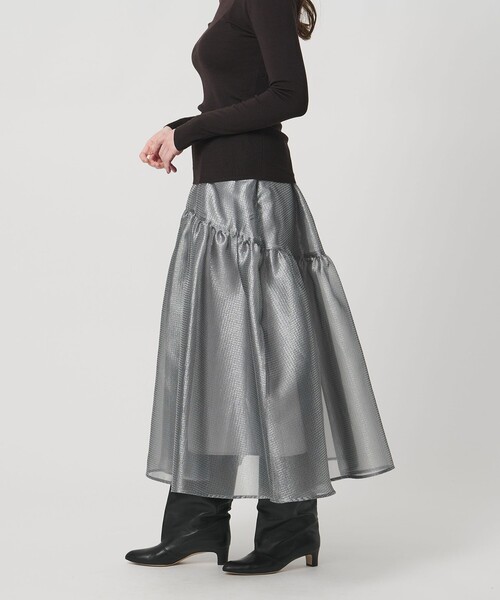 UNITED ARROWS（ユナイテッドアローズ）の「スケルトン シャイン ジャガード スカート ‐ウォッシャブル‐（スカート・レディース・シルバー/ブラック・38/36）」の4枚目の写真