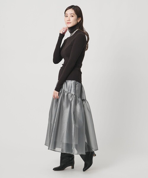 UNITED ARROWS（ユナイテッドアローズ）の「スケルトン シャイン ジャガード スカート ‐ウォッシャブル‐（スカート・レディース・シルバー/ブラック・38/36）」の6枚目の写真