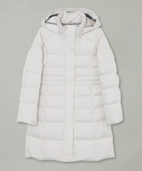 BLUE LABEL CRESTBRIDGE(ブルーレーベルクレストブリッジ)の「【一部店舗限定】タフタロングダウンコート(ダウンジャケット/コート・レディース・ダークネイビー/ブラック/ホワイト系その他・40/36/38)」の11枚目の写真