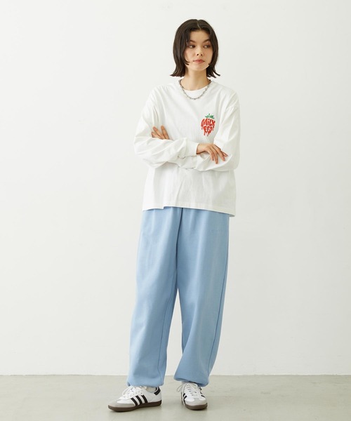 MILKFED.（ミルクフェド）の「LOOSE SWEATPANTS（スウェットパンツ・レディース・ライトブルー/ブラック/オートミール・M/S）」の14枚目の写真