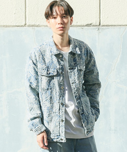 LUXSTYLE（ラグスタイル）の「ダメージ加工花柄デニムジャケット（デニムジャケット・メンズ・ブルー・L/M）」の2枚目の写真