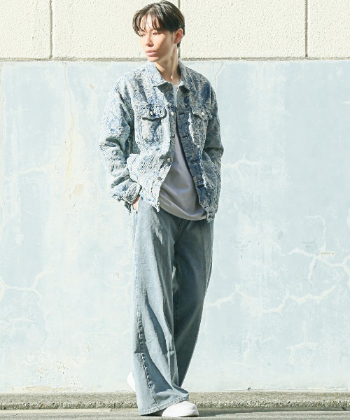 LUXSTYLE（ラグスタイル）の「ダメージ加工花柄デニムジャケット（デニムジャケット・メンズ・ブルー・L/M）」の4枚目の写真