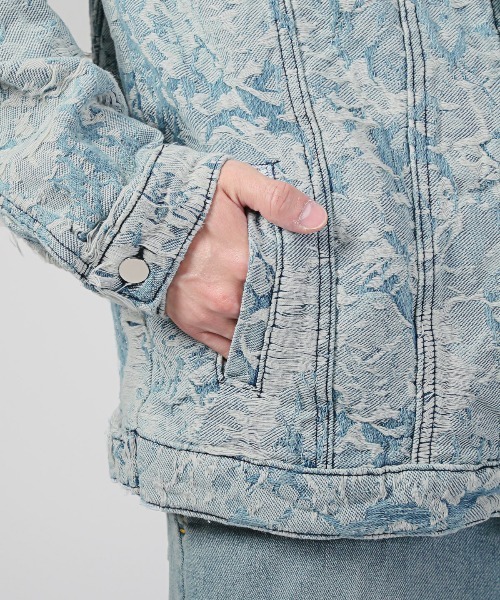 LUXSTYLE（ラグスタイル）の「ダメージ加工花柄デニムジャケット（デニムジャケット・メンズ・ブルー・L/M）」の10枚目の写真