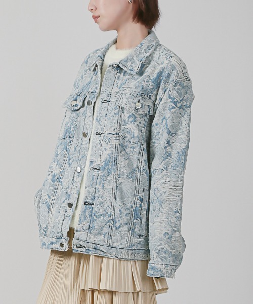 LUXSTYLE（ラグスタイル）の「ダメージ加工花柄デニムジャケット（デニムジャケット・メンズ・ブルー・L/M）」の14枚目の写真