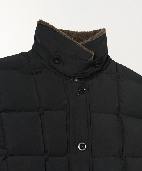TTUDEMENT(トュードメント)の「FUR COLLAR DOWN JUMPER BLACK(ダウンジャケット/コート・レディース・その他・SMALL/MEDIUM)」の5枚目の写真