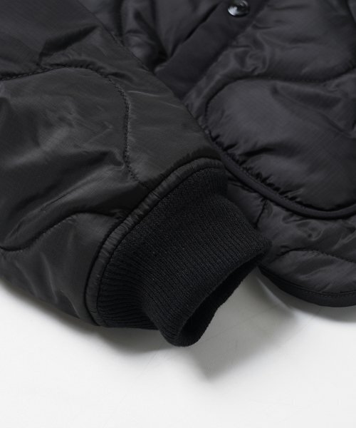 FRIZMWORKS(フリズムワークス)の「M1965 FIELD LINER JACKET 005 _ BLACK(ダウンジャケット/コート・レディース・その他・SMALL/MEDIUM/LARGE/X-LARGE)」の9枚目の写真