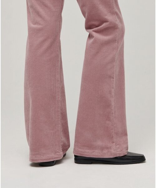 MUSINSA STANDARD WOMAN（ムシンサスタンダードウーマン）の「ウィメンズブーツカットコーデュロイパンツ[ピンク]（その他パンツ・レディース・その他・30/24/25/26/27/28/29）」の6枚目の写真