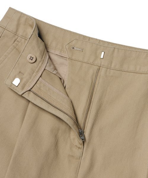 MUSINSA STANDARD WOMAN（ムシンサスタンダードウーマン）の「ウィメンズテーパードチノパンツ[ベージュ]（その他パンツ・レディース・その他・30/24/25/26/27/29）」の4枚目の写真