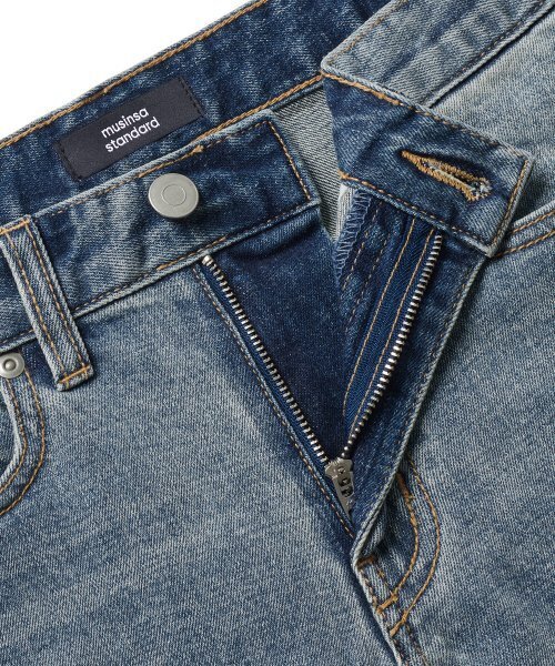 MUSINSA STANDARD（ムシンサスタンダード）の「スリムクロップドデニムパンツ[スカイブルー]（デニムパンツ・メンズ・その他・27/28/29/40/32/30/31/33/26）」の4枚目の写真