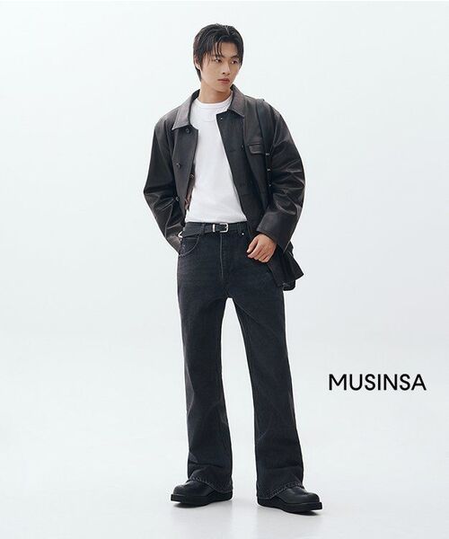 WESLEYHYUSTON（ウェズリーユーストン）の「Sleek zipper detail boots cut denim pants black（デニムパンツ・メンズ・その他・SMALL/MEDIUM/LARGE）」の5枚目の写真
