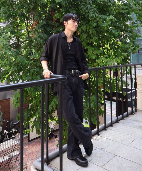WESLEYHYUSTON（ウェズリーユーストン）の「Sleek zipper detail boots cut denim pants black（デニムパンツ・メンズ・その他・SMALL/MEDIUM/LARGE）」の6枚目の写真
