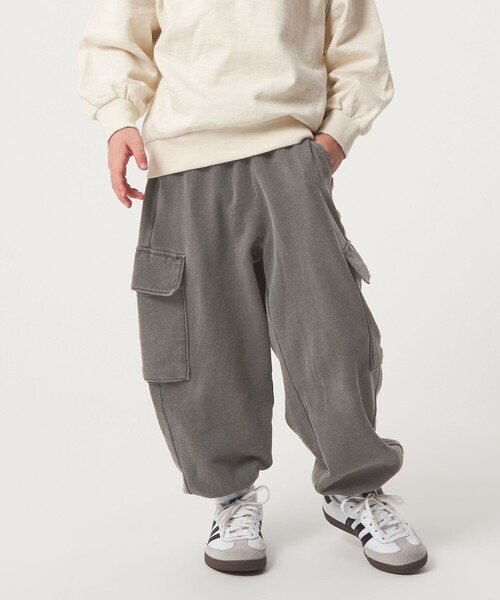 green label relaxing（グリーンレーベルリラクシング）の「裏毛 ワイドカーゴパンツ（MDグレー）/ キッズ  100cm-160cm（カーゴパンツ・キッズ・グレー系・160cm/120cm/110cm/100cm/140cm/150cm/130cm）」の6枚目の写真