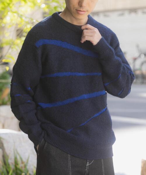 ITEMS URBANRESEARCH（アイテムズ アーバンリサーチ）の「ブレイクボーダー クルーネックニット（ニット/セーター・メンズ・ネイビー/ブラック/モカ・MEDIUM/LARGE）」の20枚目の写真