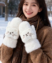 On One's Own（オンワンズオン）の「手袋 レディース ミトン くま付き フェイクファー 裏起毛（手袋）」