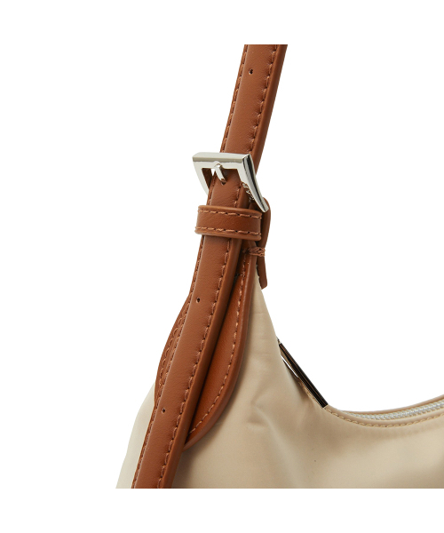 LAP(ラップ)の「TRAPEZIUM SHOULDER BAG AR7AB821(ショルダーバッグ・レディース・ブラック/ベージュ・FREE)」の6枚目の写真