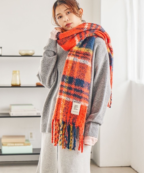 studio CLIP（スタディオクリップ）の「静電気軽減ふわふわストール