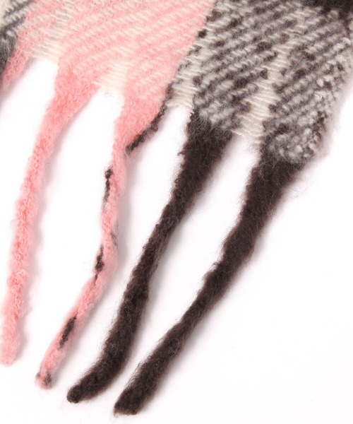 studio CLIP（スタディオクリップ）の「静電気軽減ふわふわストール（マフラー・レディース・ブルー/イエロー/オレンジ/ベージュ/ピンク/グリーン・FREE）」の16枚目の写真