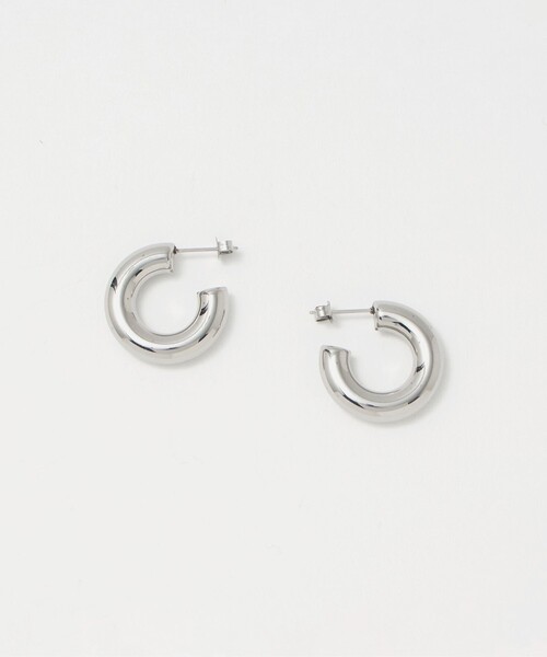 BEAUTY&YOUTH UNITED ARROWS（ビューティーアンドユースユナイテッドアローズ）の「ボリューム フープ ピアス（ピアス（両耳用）・レディース・ゴールド/シルバー・FREE）」の2枚目の写真