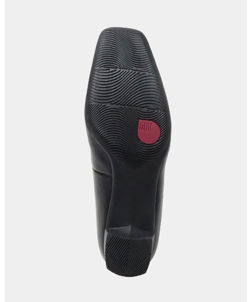 fitfit(フィットフィット)の「スクエアトゥパンプニーカー130(パンプス・レディース・ブラック/ベージュ・22cm/22.5cm/23cm/23.5cm/24cm/24.5cm/25.0cm)」の11枚目の写真