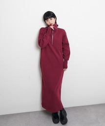 Chillfar（チルファー）の「ハーフジップスウェットワンピース（ワンピース）」