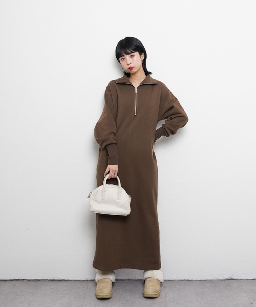 Chillfar（チルファー）の「ハーフジップスウェットワンピース（ワンピース・レディース・ブラック/ブラウン系/グレー/ネイビー系/バーガンディー/オートミール・MEDIUM/LARGE）」の9枚目の写真