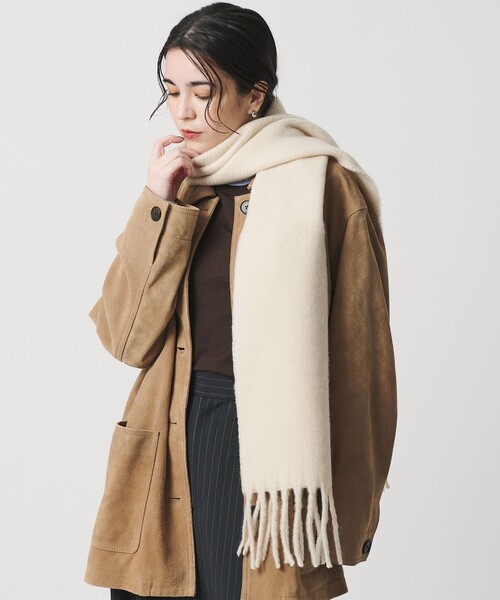 BEAUTY&YOUTH UNITED ARROWS（ビューティーアンドユースユナイテッドアローズ）の「リバーシブル ソフト マフラー（マフラー・レディース・オフホワイト/ネイビー/イエロー・FREE）」の14枚目の写真