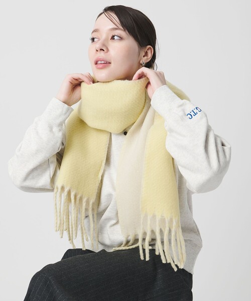 BEAUTY&YOUTH UNITED ARROWS（ビューティーアンドユースユナイテッドアローズ）の「リバーシブル ソフト マフラー（マフラー・レディース・オフホワイト/ネイビー/イエロー・FREE）」の15枚目の写真