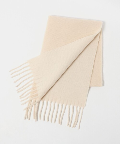 BEAUTY&YOUTH UNITED ARROWS（ビューティーアンドユースユナイテッドアローズ）の「リバーシブル ソフト マフラー（マフラー・レディース・オフホワイト/ネイビー/イエロー・FREE）」の8枚目の写真