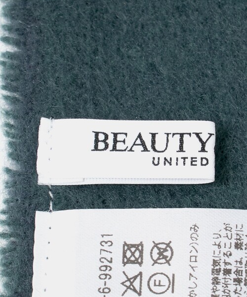 BEAUTY&YOUTH UNITED ARROWS（ビューティーアンドユースユナイテッドアローズ）の「リバーシブル ソフト マフラー（マフラー・レディース・オフホワイト/ネイビー/イエロー・FREE）」の5枚目の写真