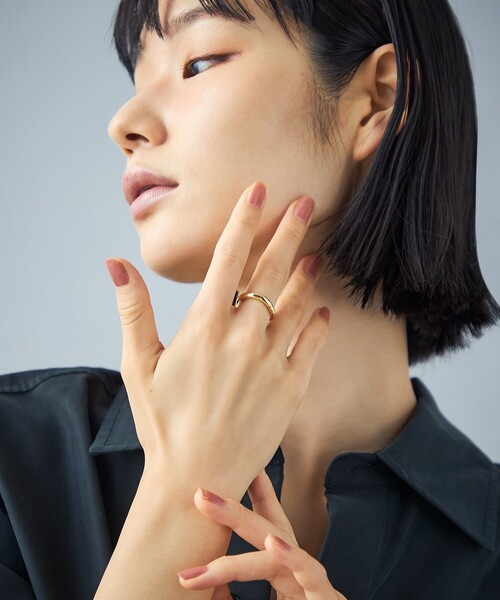 Jouete（ジュエッテ）の「[ツイニング] リング フロウ（リング・レディース・イエローゴールド・19号/15号/13号/17号/21号/11号/9号/7号）」の7枚目の写真