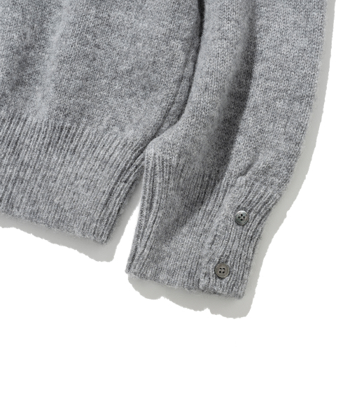 KNITTED(ニッティド)の「シェギドック ウール100% ラウンドカーディガン グレー(カーディガン/ボレロ・レディース・その他・LARGE/MEDIUM/X-LARGE)」の10枚目の写真