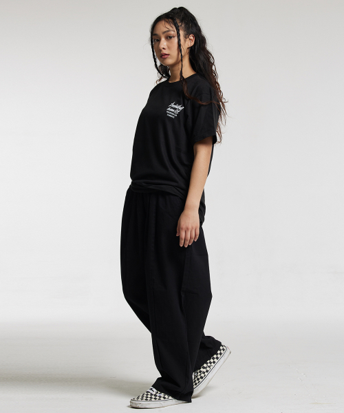 CREAM SODA LAB（クリームソーダラボ）の「15MIN クォーター チームプレイ グラフィック ロゴ 半袖Tシャツ ブラック ホワイト（Tシャツ/カットソー・レディース・その他・LARGE/MEDIUM/X-LARGE/XX-LARGE）」の19枚目の写真