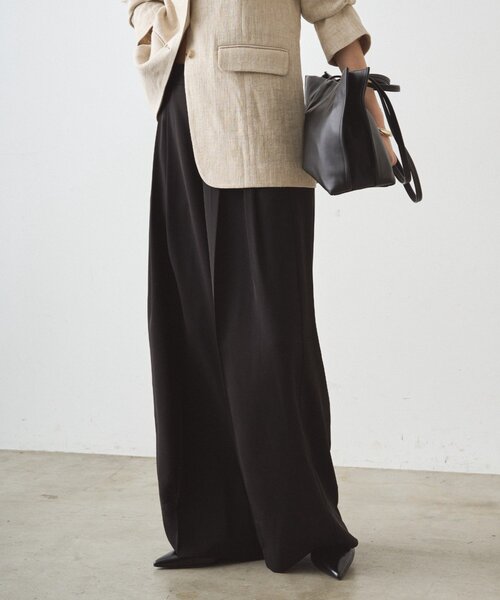 LOUNGEDRESS（ラウンジドレス）の「2タックワイドパンツ（その他パンツ・レディース・ネイビー/ベージュ/アイボリー/ブラック・SMALL/MEDIUM）」の11枚目の写真