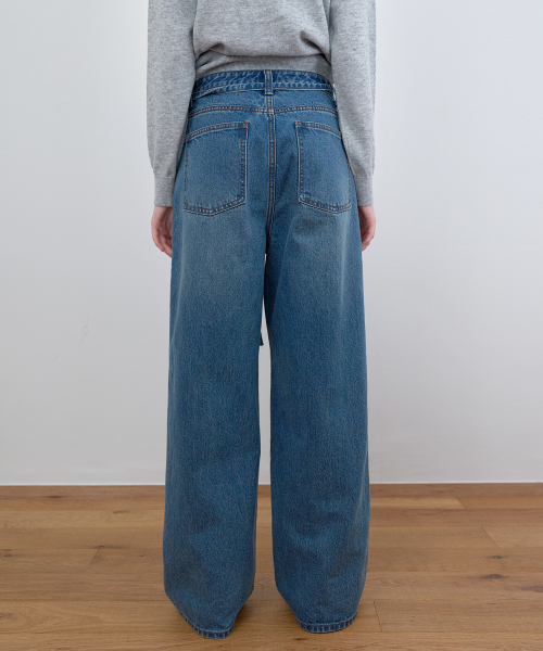 CACELE(カッセル)の「WIDE LEG BELTED JEANS, WASHED BLUE(デニムパンツ・レディース・スカイブルー・SMALL/MEDIUM)」の6枚目の写真