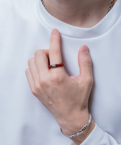 improves（インプローブス）の「フリーサイズ ビーズ リング（リング・メンズ・ブラック/シルバー系/ホワイト/ブラウン/ターコイズブルー/レッド・LARGE/MEDIUM/SMALL）」の5枚目の写真