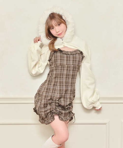 apres jour（アプレジュール）の「ファー付きショートニットパーカー（パーカー・レディース・杢グレー/ベビーピンク/アイボリー/ブラック・フリー/X-LARGE）」の6枚目の写真