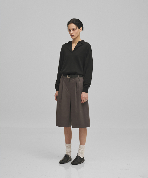 ANOTHER OFFICE WOMEN（アナザー オフィス ウーマン）の「w. Officer Bermuda Pants (Graphite)（その他パンツ・レディース・その他・36/34）」の2枚目の写真