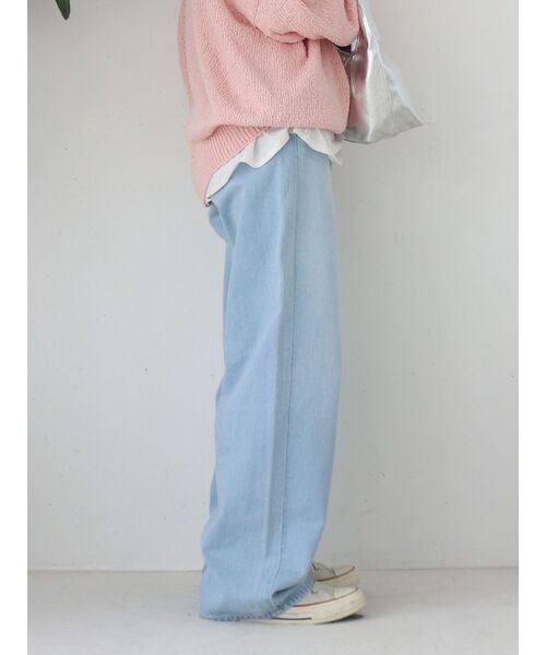 Ungrid（アングリッド）の「ライトオンスストレートデニム（デニムパンツ・レディース・ライトブルー・25inch/24inch/26inch）」の11枚目の写真