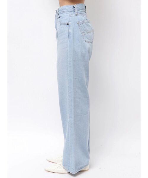 Ungrid（アングリッド）の「ライトオンスストレートデニム（デニムパンツ・レディース・ライトブルー・25inch/24inch/26inch）」の17枚目の写真