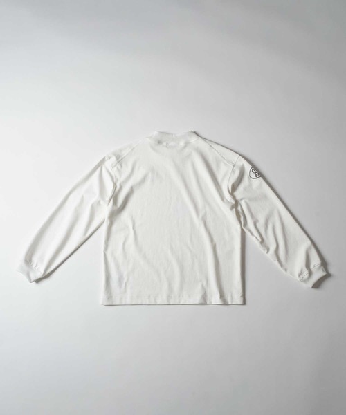Felt-Maglietta（フェルトマリエッタ）の「[ROUXDI PERFE ルゥディパフィー]ベーマーク刺繍モックネックトップス（Tシャツ/カットソー・メンズ・ホワイト/ブラック・LARGE/X-LARGE/MEDIUM）」の19枚目の写真